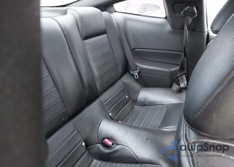 2007 Ford Mustang Gt Deluxe/Gt Premium z USA, uszkodzony, nr VIN 1ZVFT82H675198340